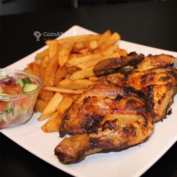 1/2 poulet braisé frites